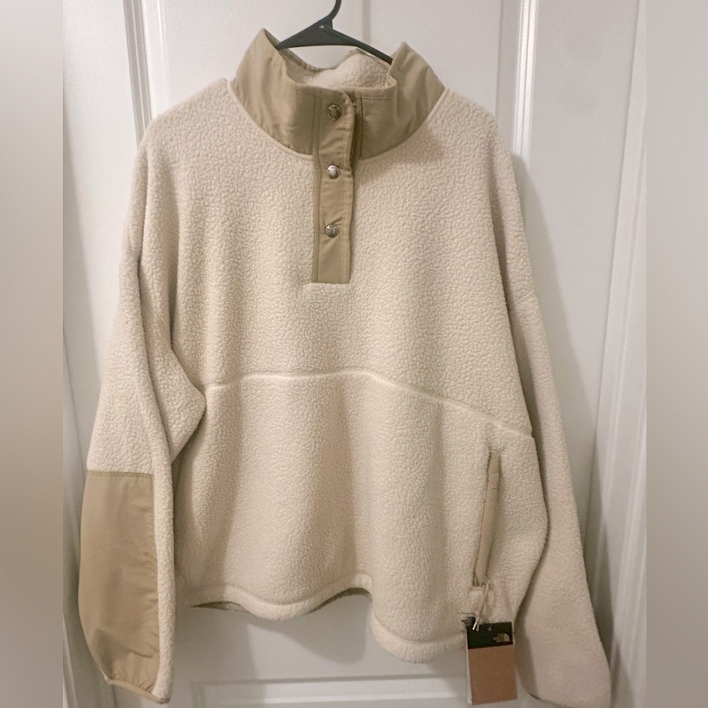 The North Face Two Toned Cream Jacket